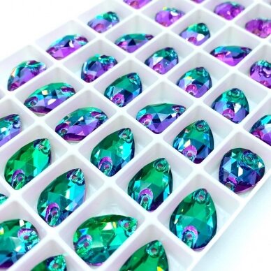 10x14mm žalios ir violetinės sp. lašo formos prisiuvami kristalai, 2vnt.