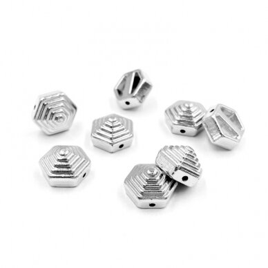 12x7mm nikelio sp. prisiuvamos plastiko kniedės, 10g (apie 19vnt.)