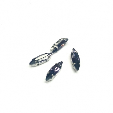 15x4mm violetinės sp. kristalai sidabro sp. rėmeliuose, 4vnt