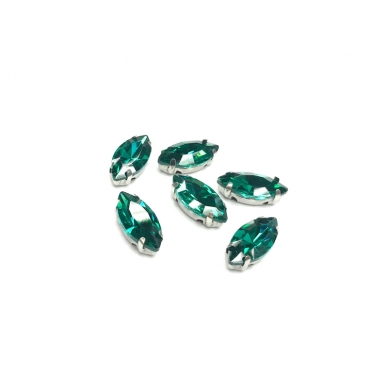 15x7mm Emerald sp. kristalai sidabro sp. rėmeliuose, 6vnt