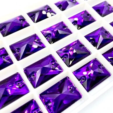 18x13mm violetinės sp. stačiakampio formos prisiuvami kristalai, 1vnt.